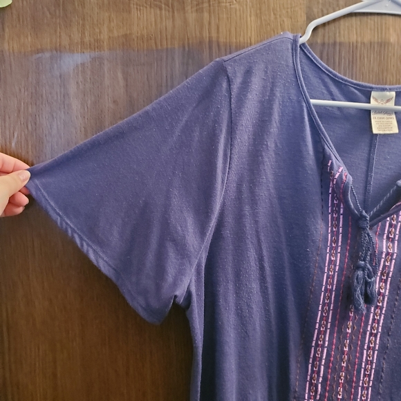 Faded Glory Tribal Top with Tie - Picture 4 of 16